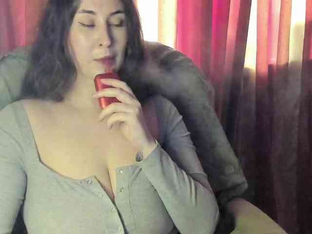 TemptingFable webcam