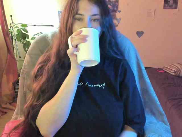 TemptingFable webcam