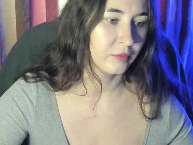 TemptingFable webcam