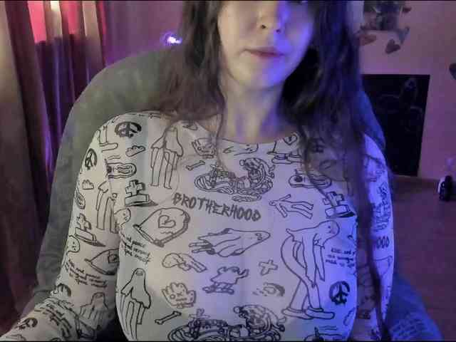 TemptingFable webcam