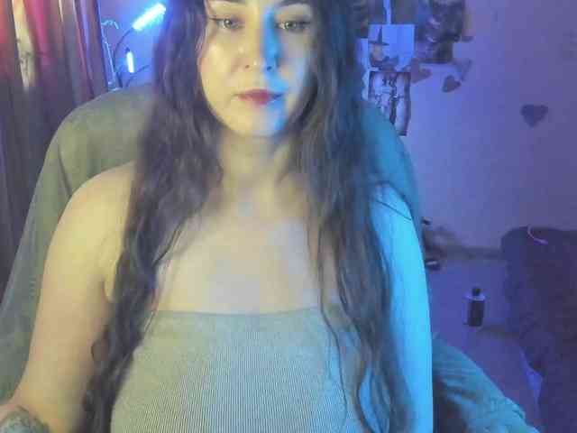 TemptingFable webcam