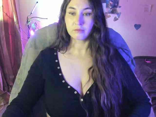TemptingFable webcam
