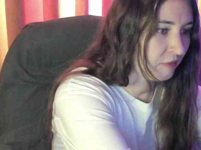 TemptingFable webcam