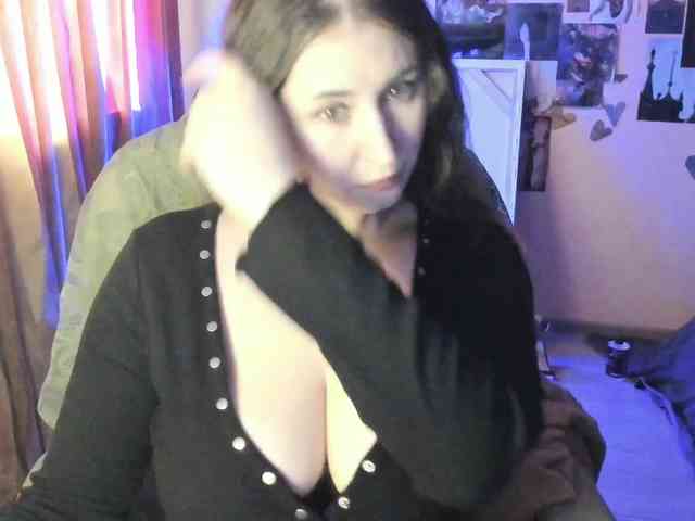 TemptingFable webcam