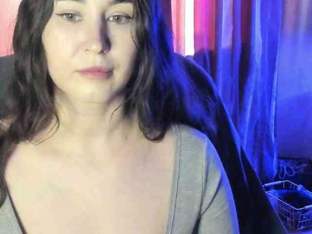 TemptingFable webcam