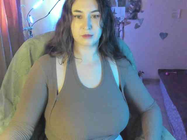 TemptingFable webcam