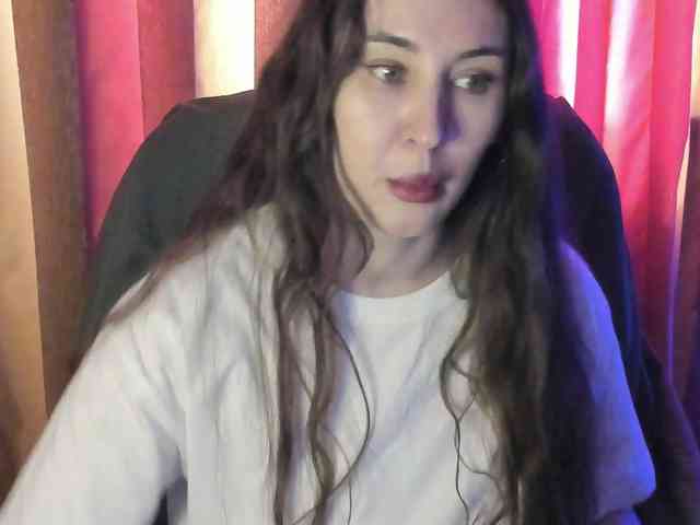 TemptingFable webcam