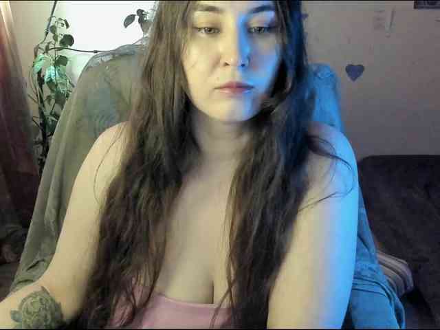 TemptingFable webcam
