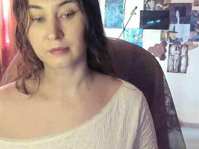 TemptingFable webcam
