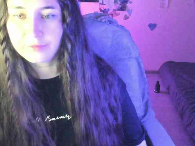 TemptingFable webcam