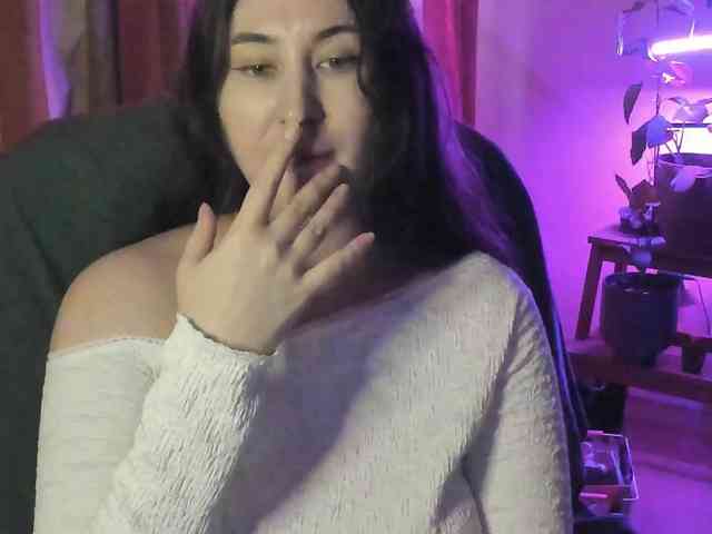 TemptingFable webcam