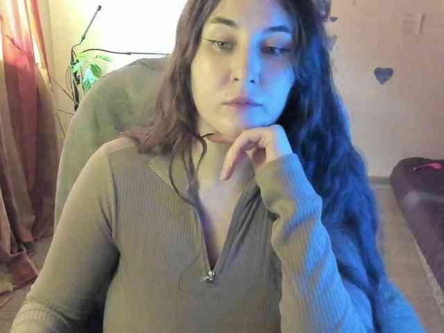 TemptingFable webcam