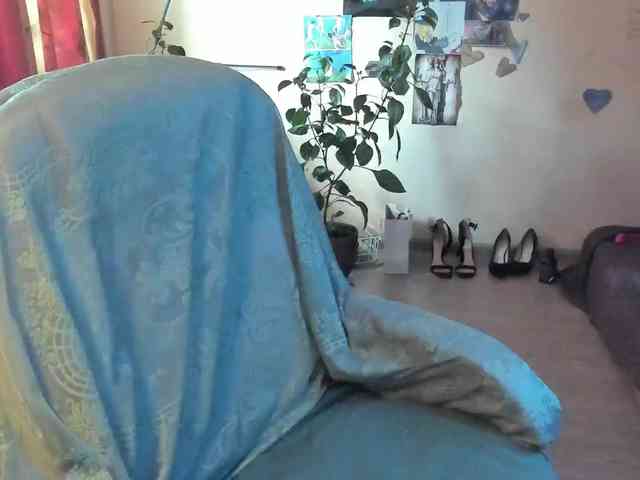 TemptingFable webcam