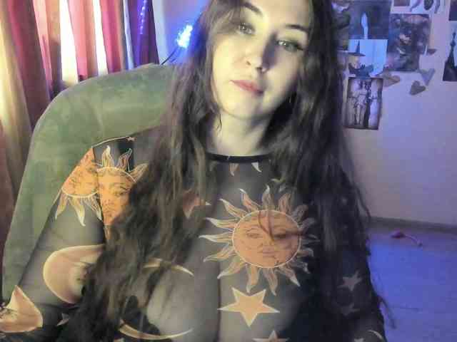 TemptingFable webcam