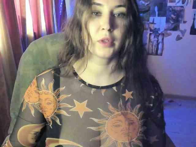 TemptingFable webcam
