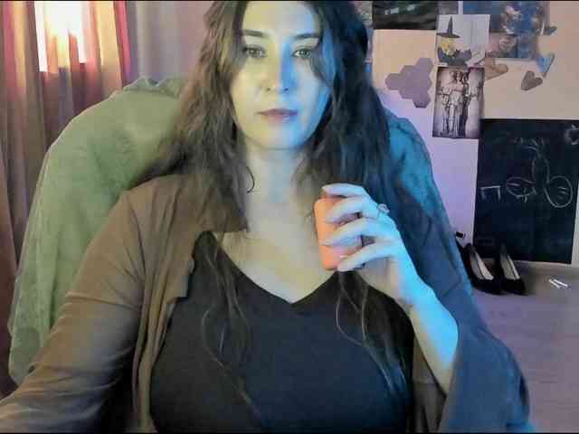 TemptingFable webcam