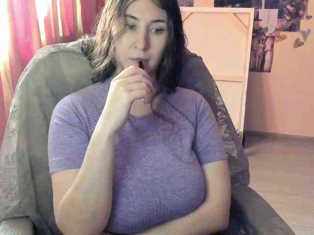 TemptingFable webcam