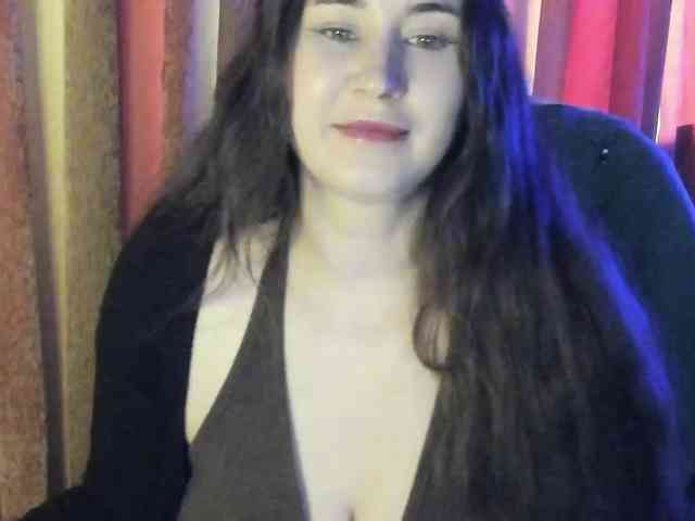 TemptingFable webcam