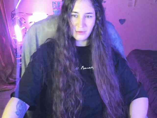 TemptingFable webcam