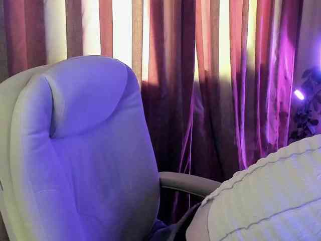TemptingFable webcam