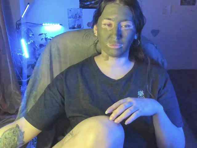 TemptingFable webcam