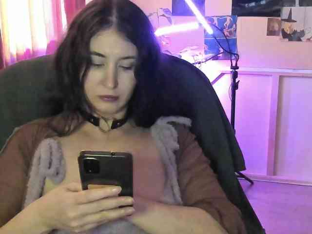 TemptingFable webcam