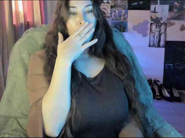 TemptingFable webcam