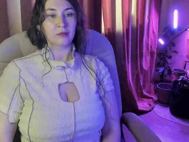 TemptingFable webcam