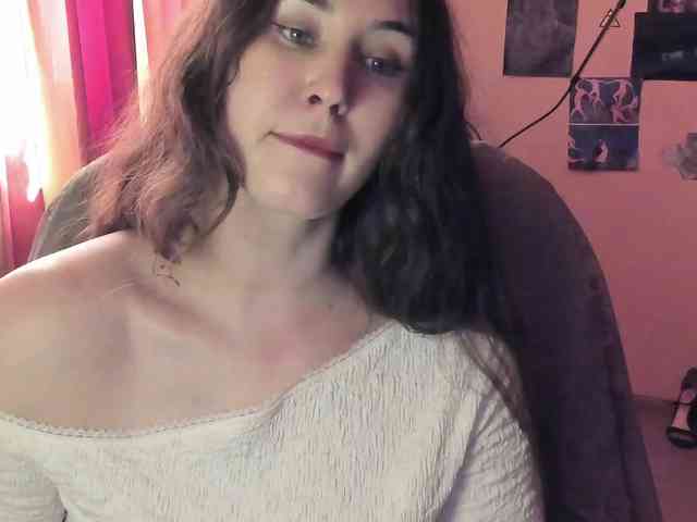 TemptingFable webcam