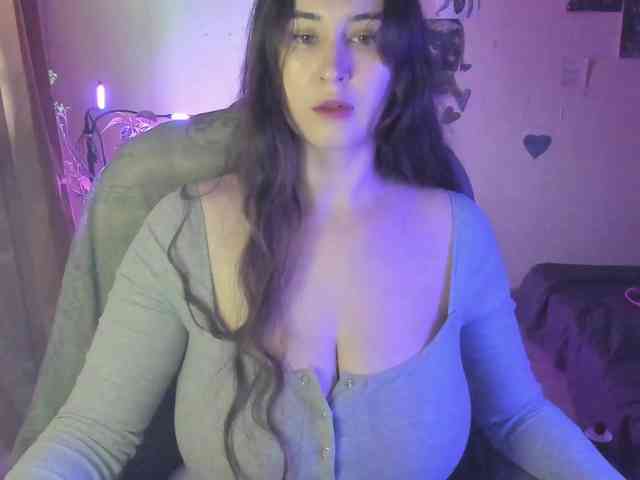 TemptingFable webcam