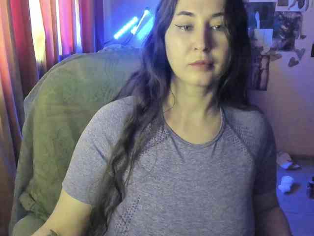 TemptingFable webcam