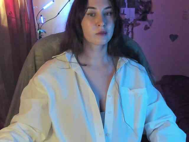 TemptingFable webcam