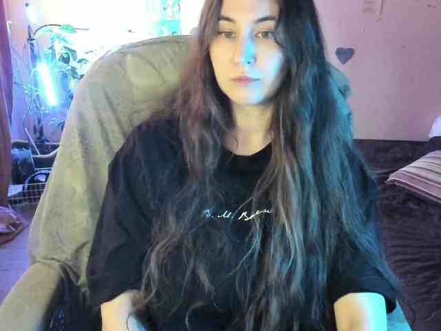 TemptingFable webcam