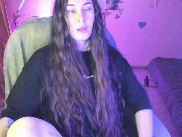 TemptingFable webcam