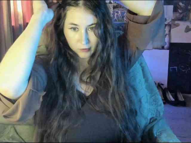 TemptingFable webcam