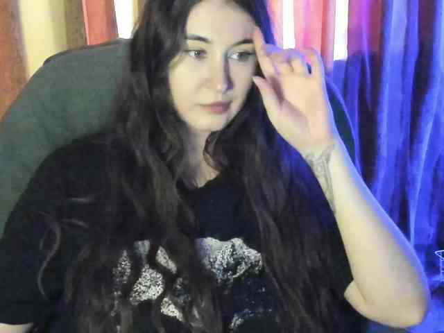 TemptingFable webcam