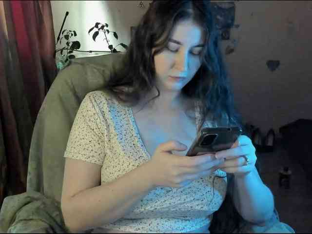 TemptingFable webcam