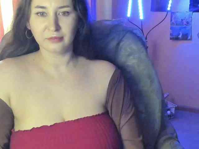 TemptingFable webcam