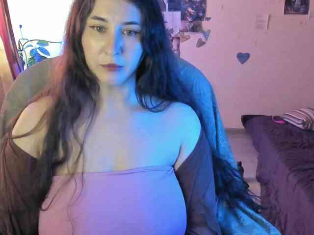 TemptingFable webcam
