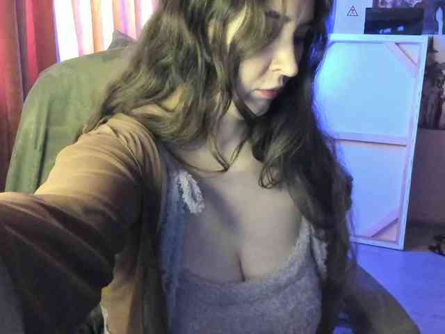 TemptingFable webcam