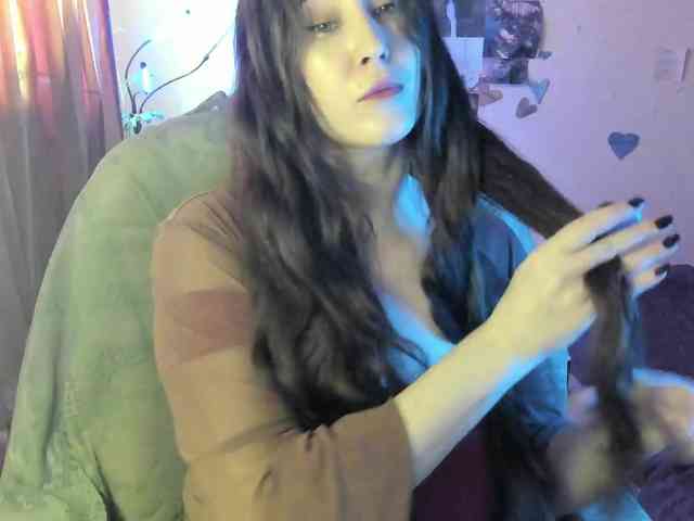 TemptingFable webcam