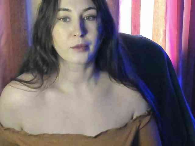 TemptingFable webcam