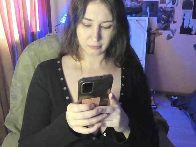 TemptingFable webcam