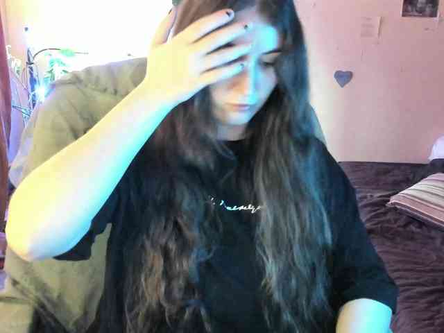 TemptingFable webcam