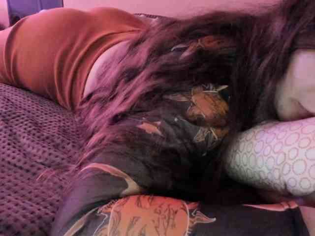 TemptingFable webcam