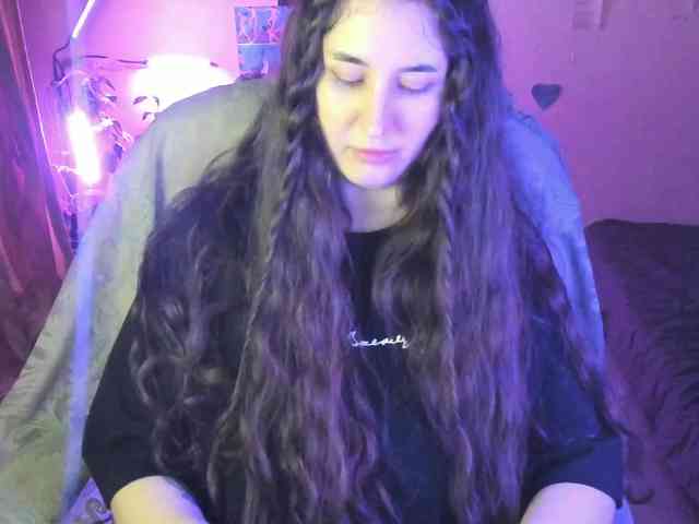TemptingFable webcam
