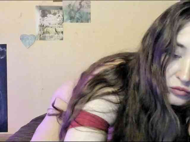 TemptingFable webcam