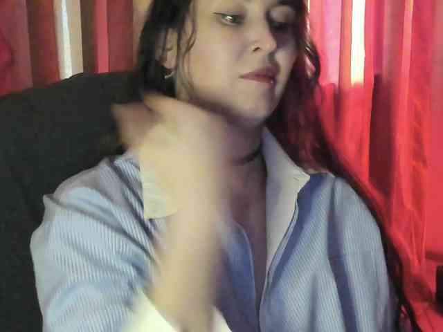 TemptingFable webcam