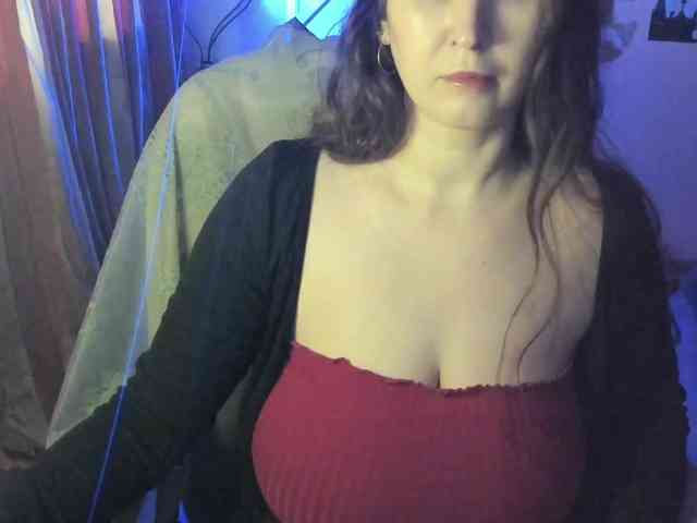 TemptingFable webcam