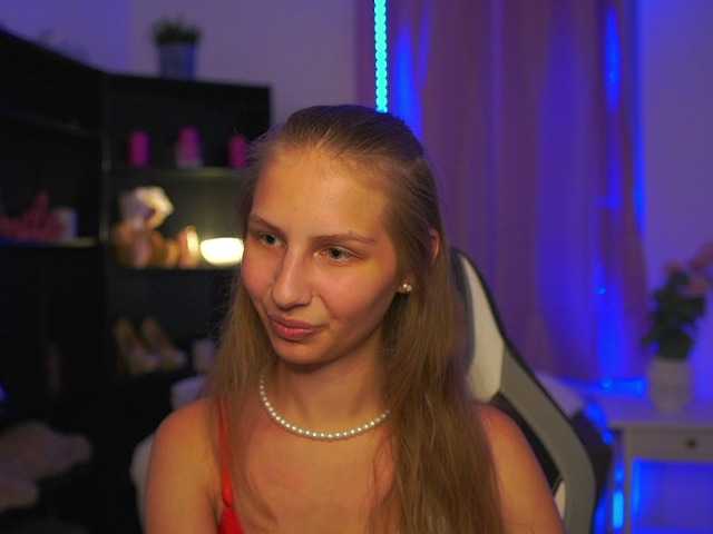 emmiemurray live cam on BongaCams